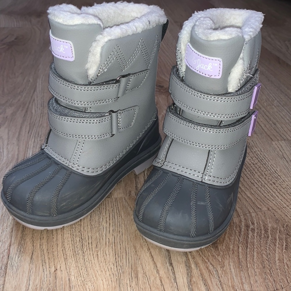 Cat & Jack 9T and 10T snow boots.